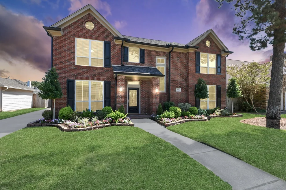Unit for sale at 1909 Aztec Drive, Deer Park, TX 77536