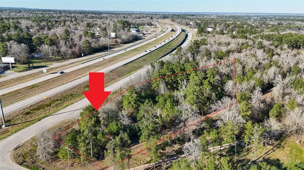 Unit for sale at 5721 59 North, Shepherd, TX 77371