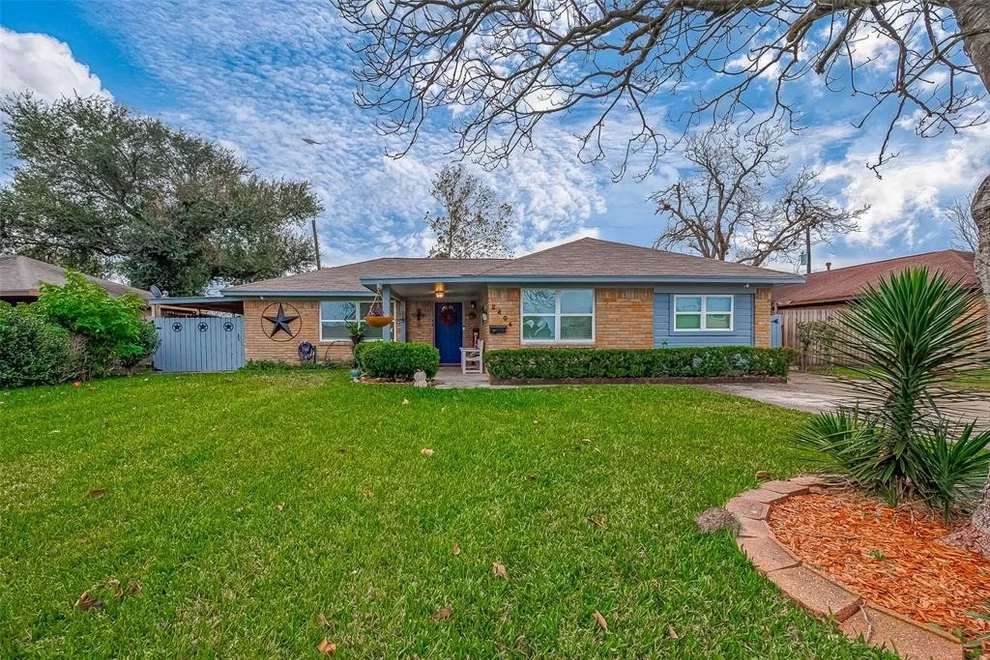 Unit for sale at 2406 Hillshire Drive, Deer Park, TX 77536