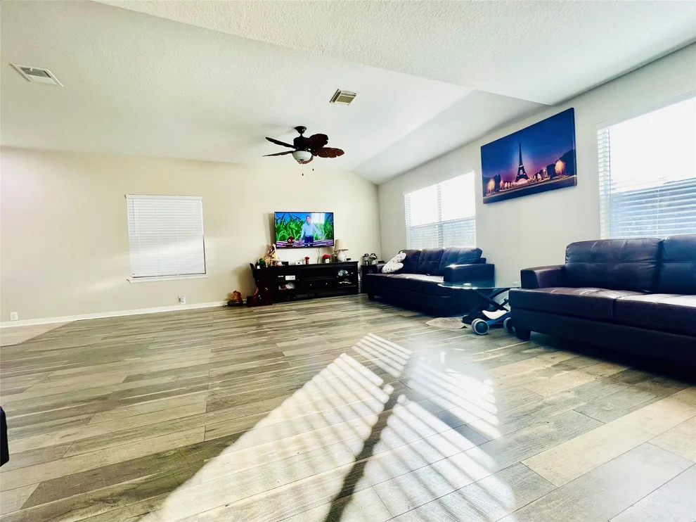 Unit for sale at 13415 Naples Bridge Road, Sugar Land, TX 77498