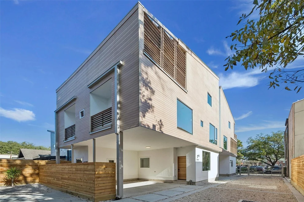 Unit for sale at 3514 Mount Vernon Street, Houston, TX 77006