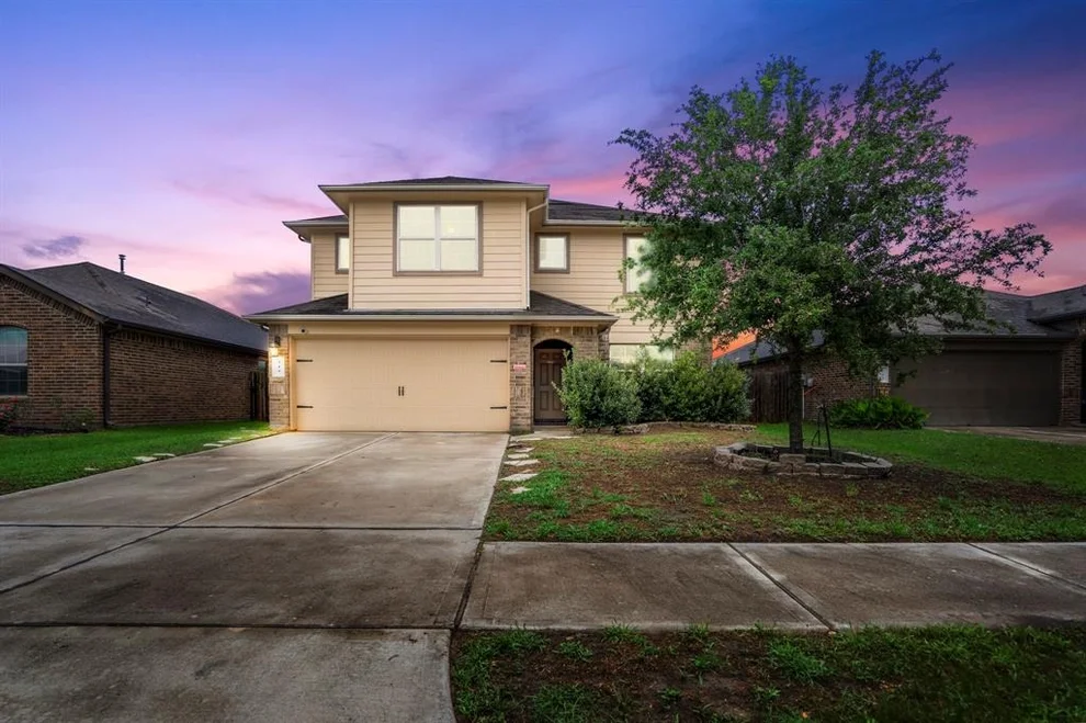 Unit for sale at 719 Autumn Flats Way, Rosharon, TX 77583