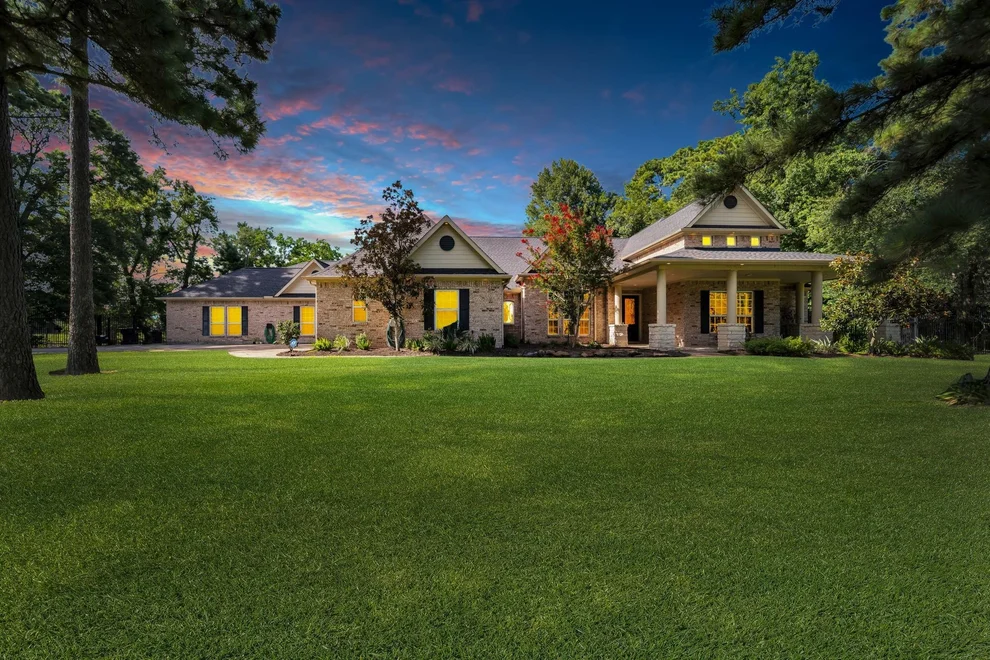 Unit for sale at 12327 Summer Lake Ranch Drive, Houston, TX 77044