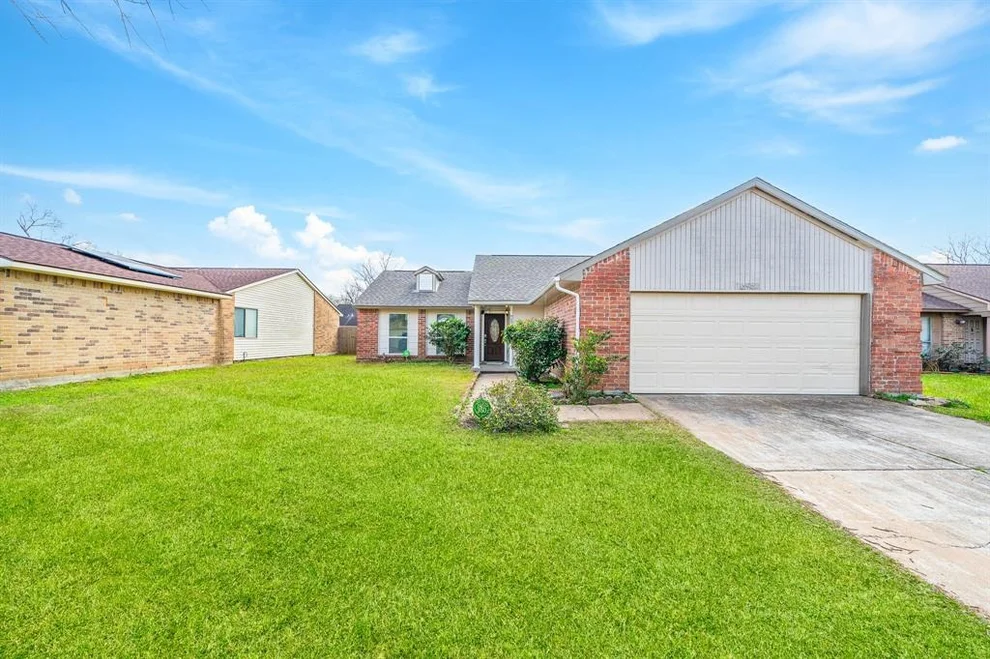 Unit for sale at 16955 Jenikay Street, Houston, TX 77084