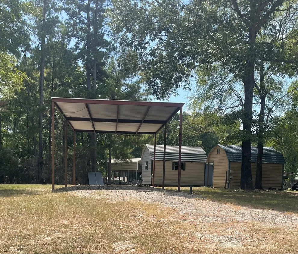 Unit for sale at 128 Pinewood Drive, Trinity, TX 75862