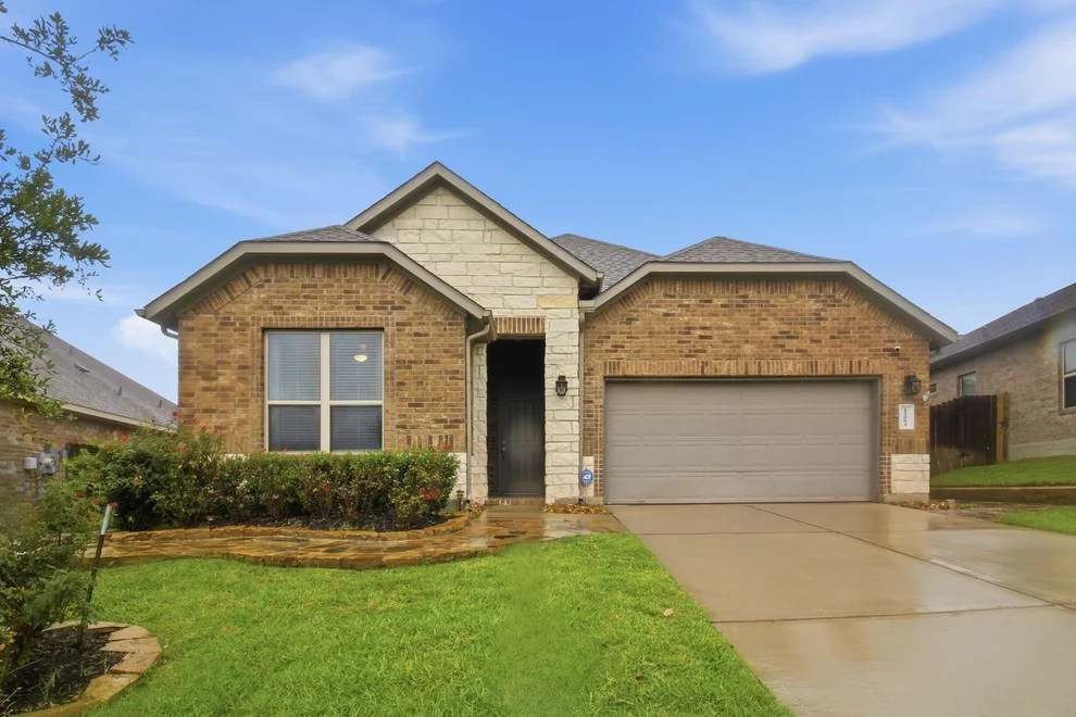 Unit for sale at 12084 Mystic Aqua Drive, Conroe, TX 77304