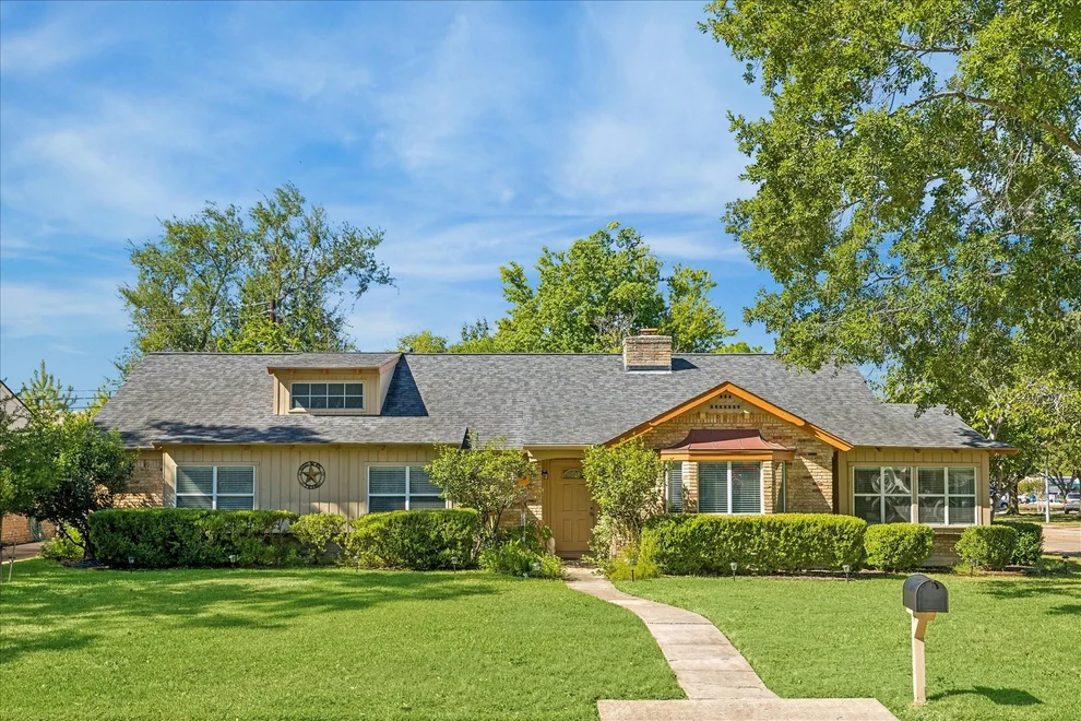 Unit for sale at 2535 Talina Way, Houston, TX 77080