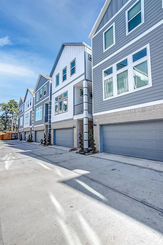 Unit for sale at 622 Janisch Road, Houston, TX 77018