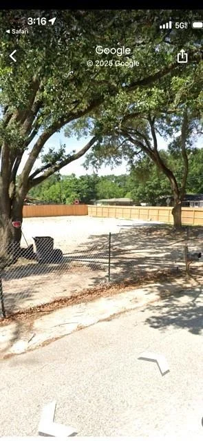 Unit for sale at 43 N Wickerwood Street, Houston, TX 77080