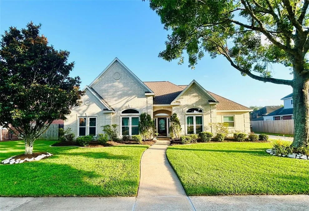 Unit for sale at 1710 Orlando Street, Friendswood, TX 77546