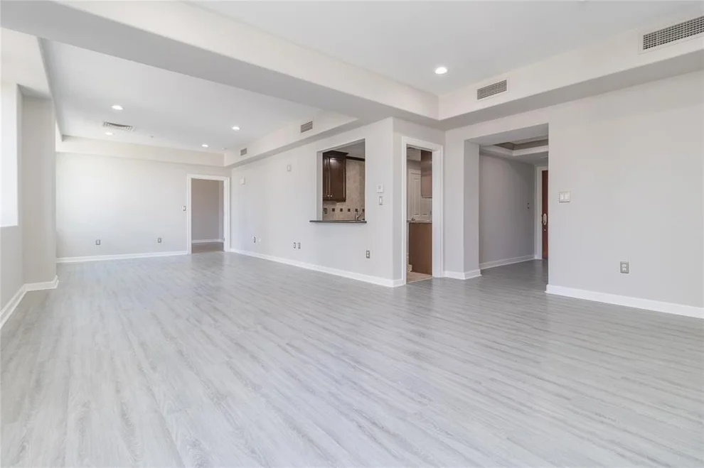 Photo of 914 Main Street, Houston, TX 77002