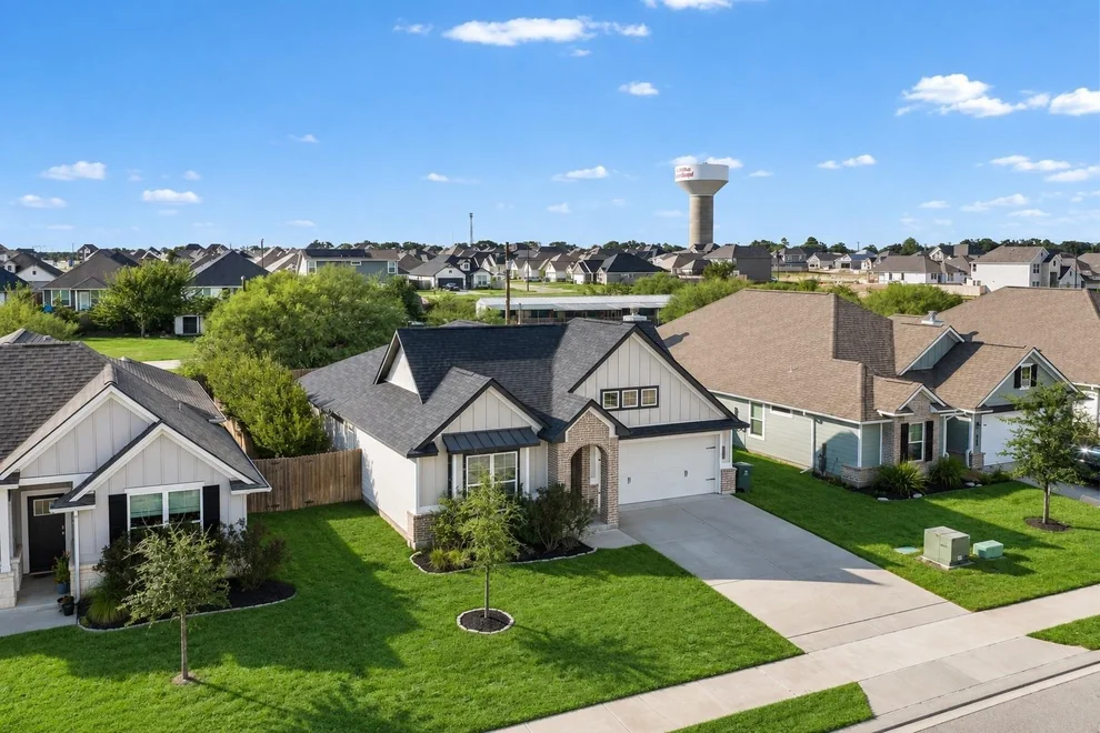 Unit for sale at 1905 Cambria Drive, Bryan, TX 77802