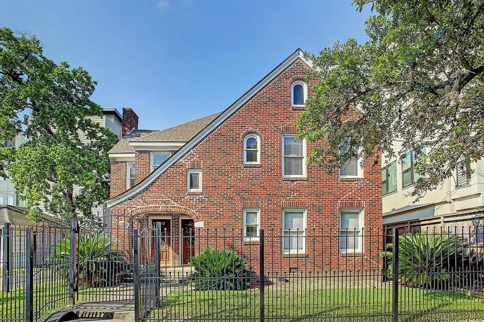 Unit for sale at 1709 Wentworth Street, Houston, TX 77004