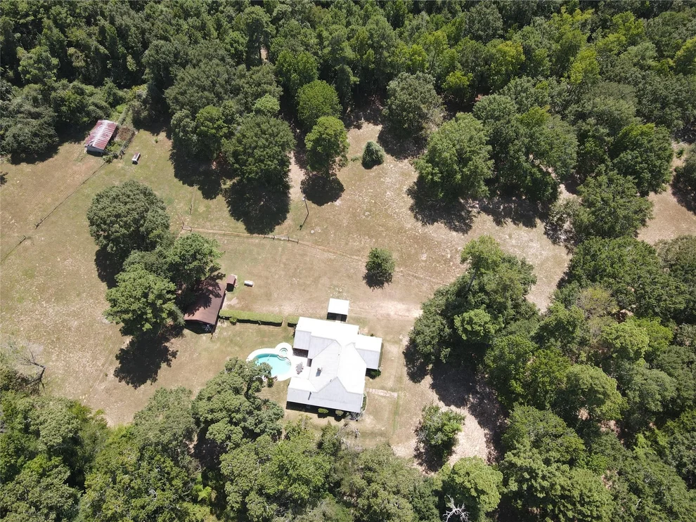 Unit for sale at 13449 Mary Wagner Road, Willis, TX 77318