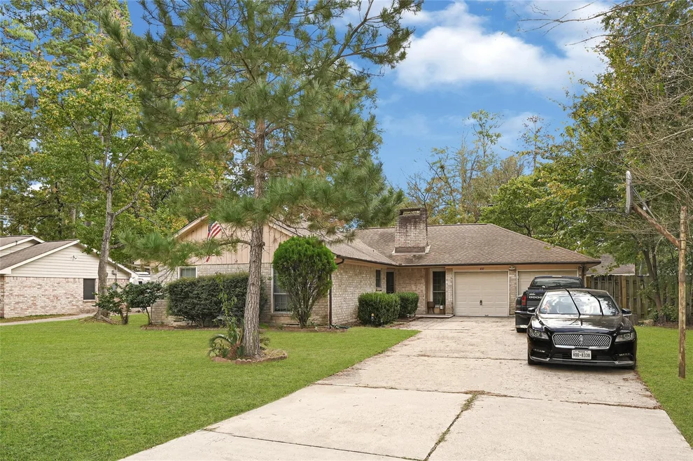 Unit for sale at 410 Gamewood Drive, Spring, TX 77386