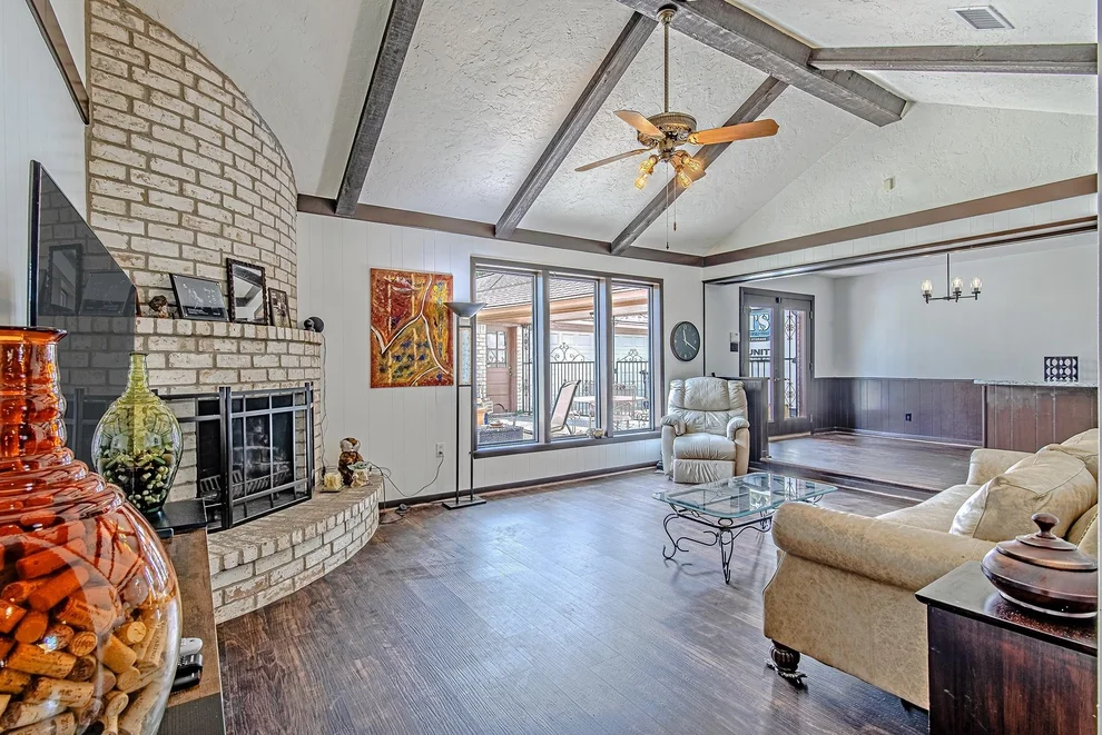 Unit for sale at 2310 Brooktree Drive, Houston, TX 77008