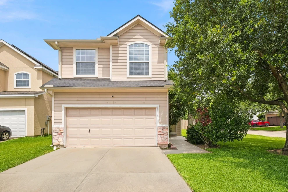 Unit for sale at 3219 Sapphire Star Drive, Houston, TX 77082