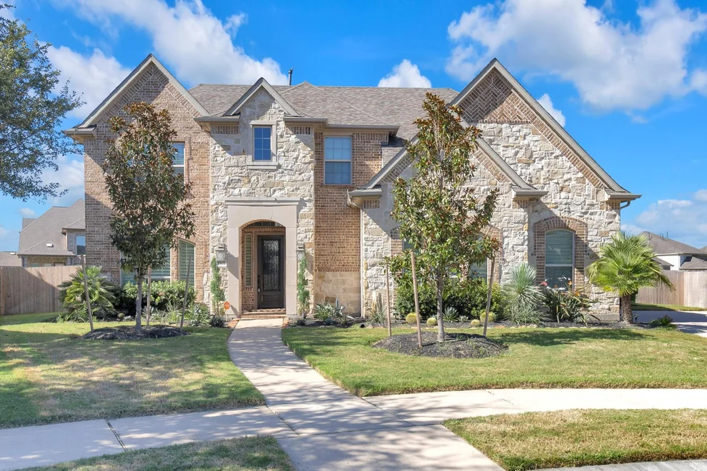 Unit for sale at 5907 Diamond Shadow Court, Richmond, TX 77469