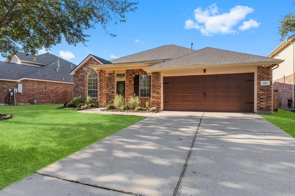 Unit for sale at 2507 Kenwood Park Lane, Spring, TX 77386