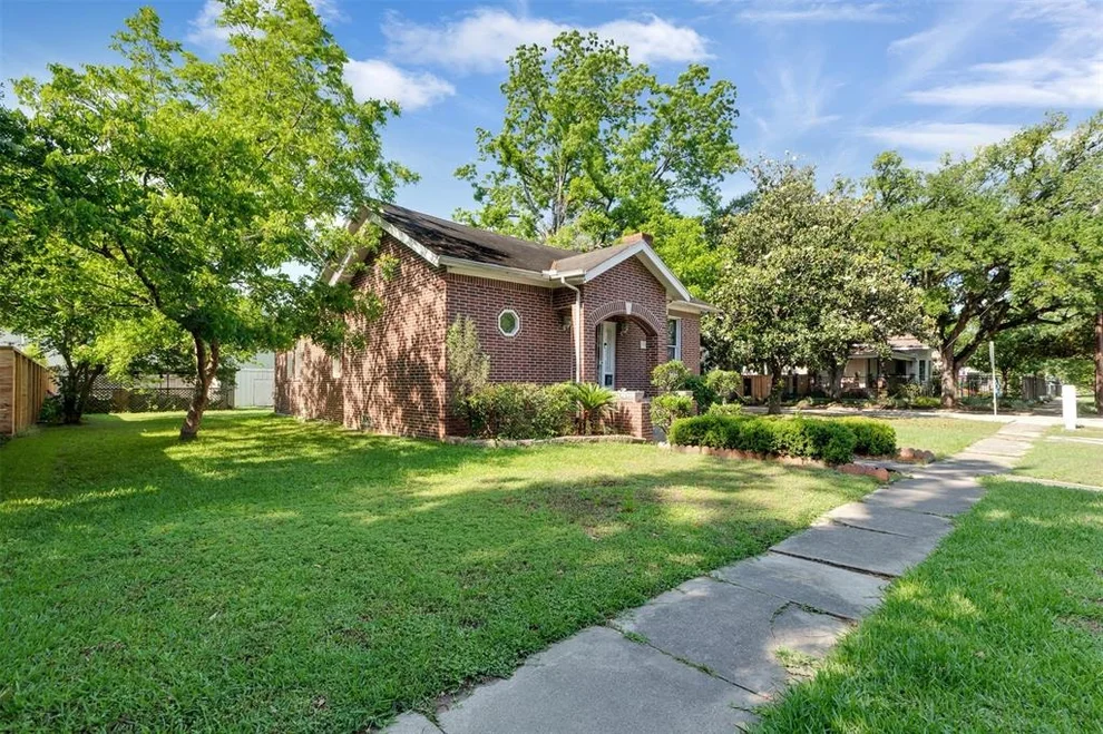 Unit for sale at 728 Euclid Street, Houston, TX 77009
