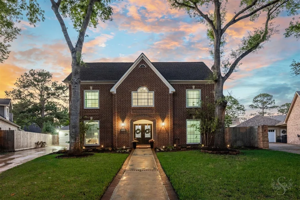 Unit for sale at 20414 Chateau Bend Drive, Katy, TX 77450