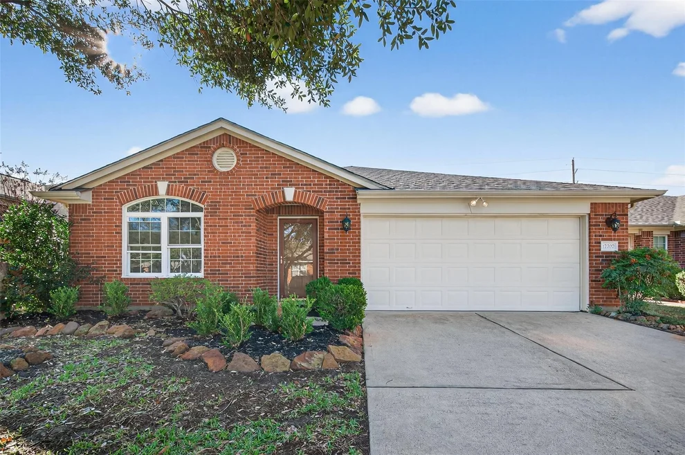 Unit for sale at 17707 Thicket Hollow Lane, Cypress, TX 77429