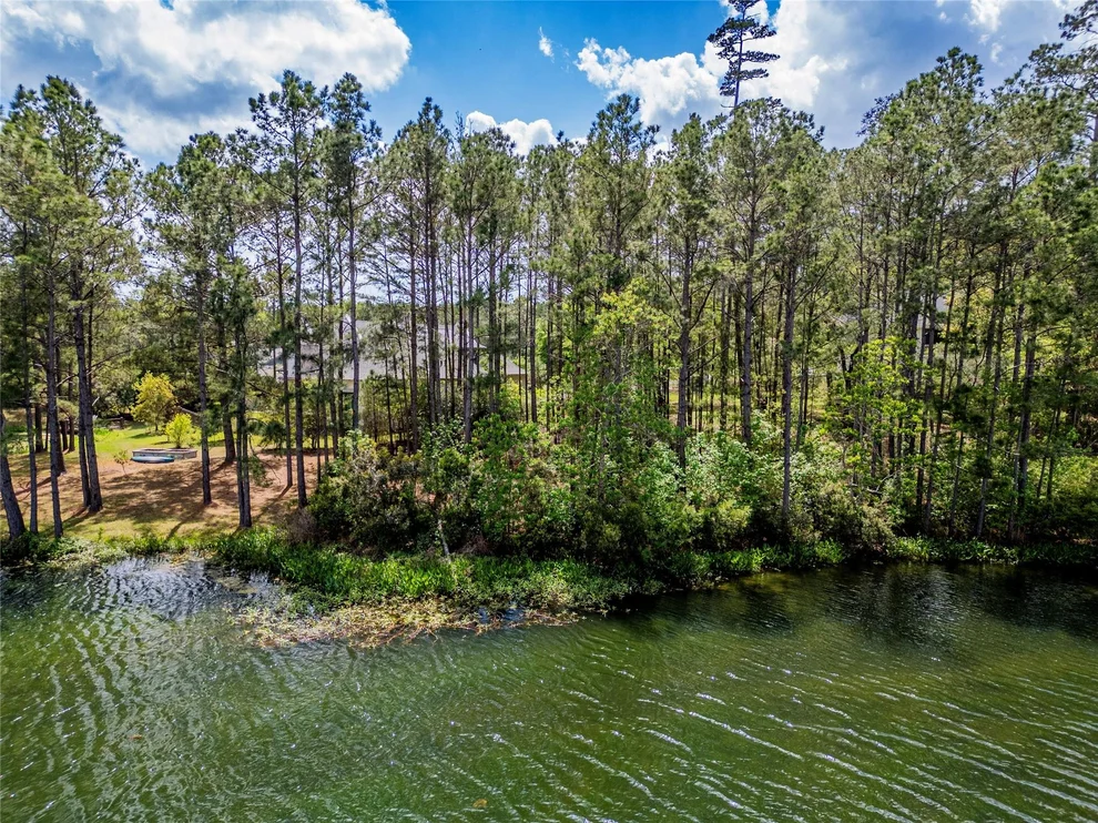 Unit for sale at 4473 Holly Trail Road, Montgomery, TX 77316