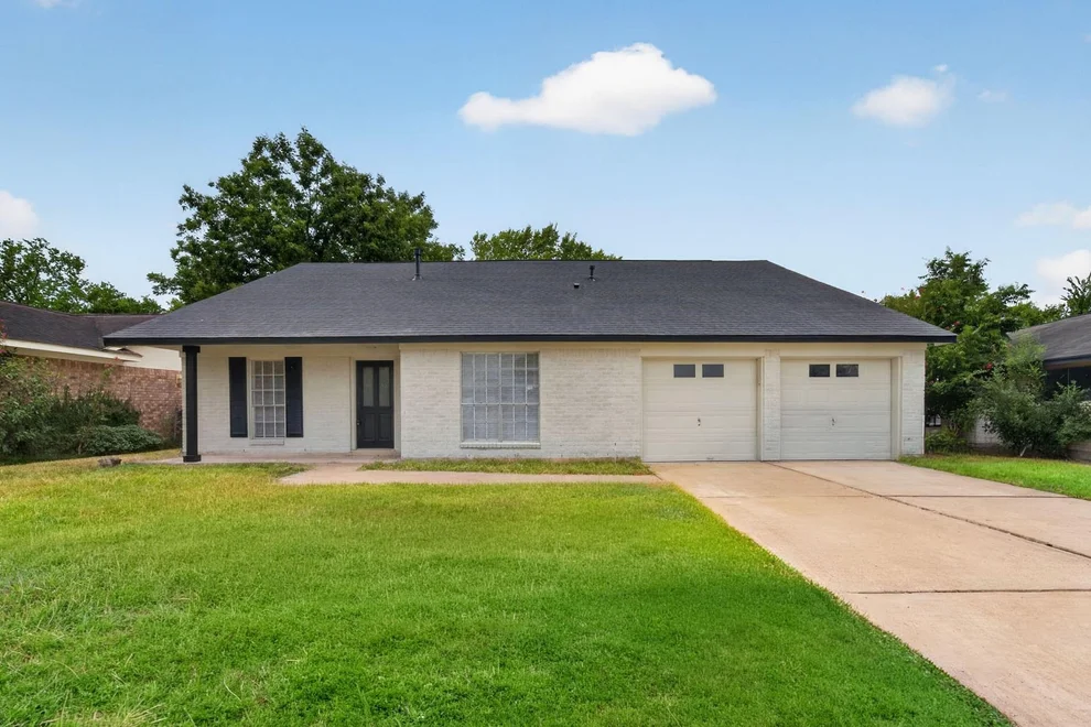 Unit for sale at 11918 Southview Street, Houston, TX 77047