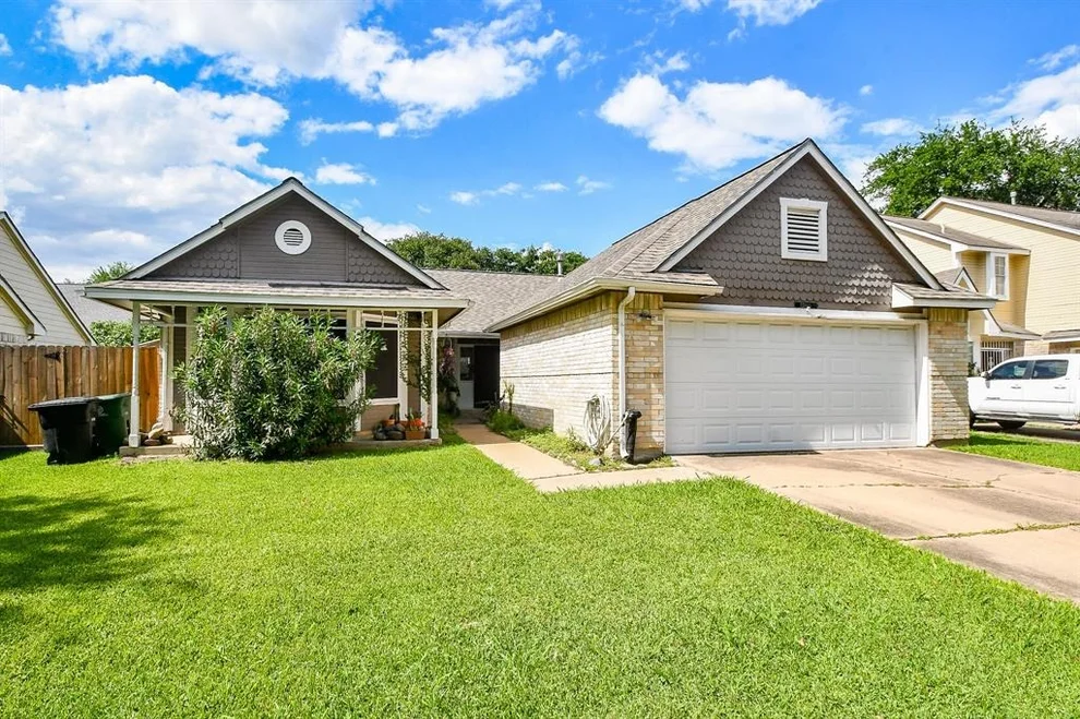 Unit for sale at 12846 Ashford Meadow Drive, Houston, TX 77082