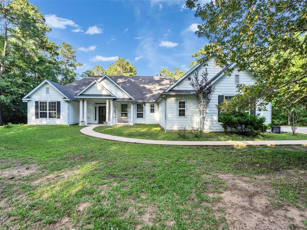 Unit for sale at 9058 Amelia Drive, Anderson, TX 77830