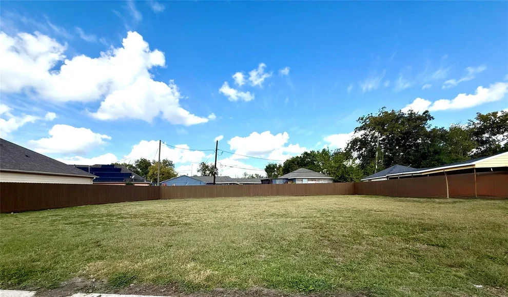 Unit for sale at 6709 Ilex Street, Houston, TX 77087