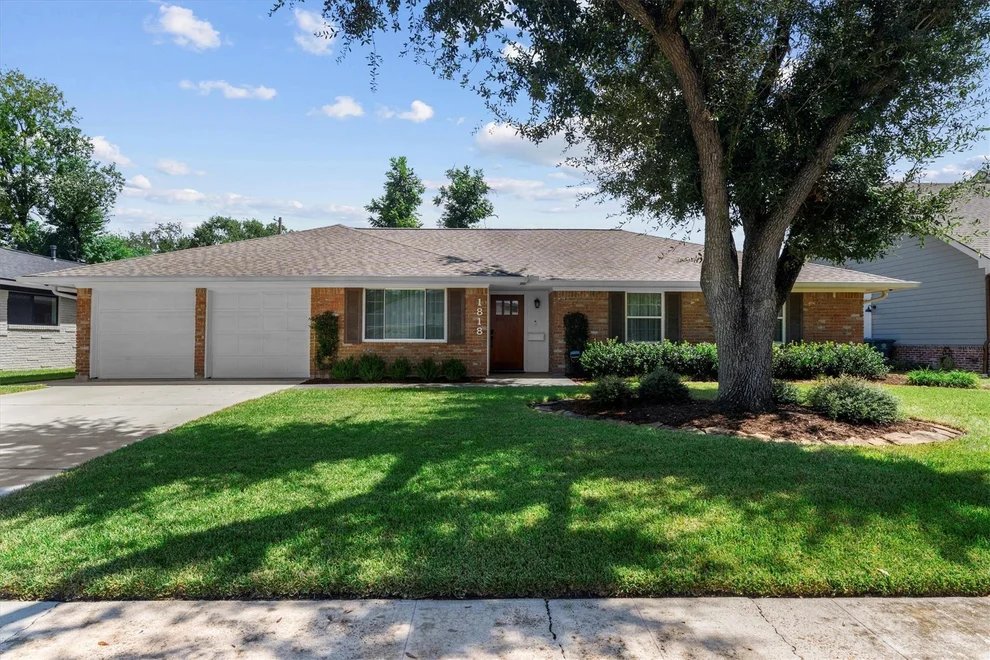 Unit for sale at 1818 Salford Drive, Houston, TX 77008