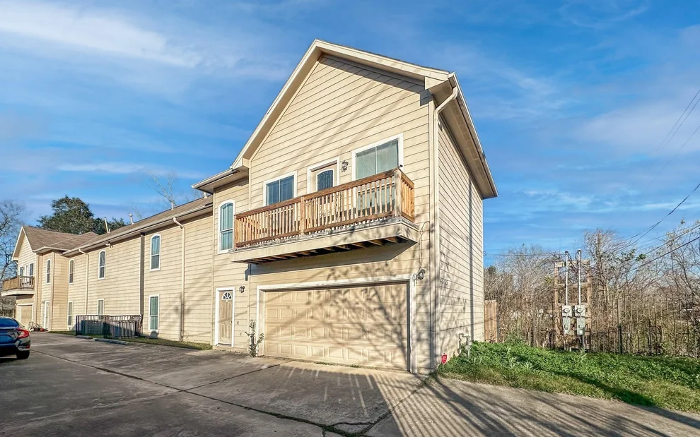 Unit for sale at 4505 Maggie Street, Houston, TX 77051