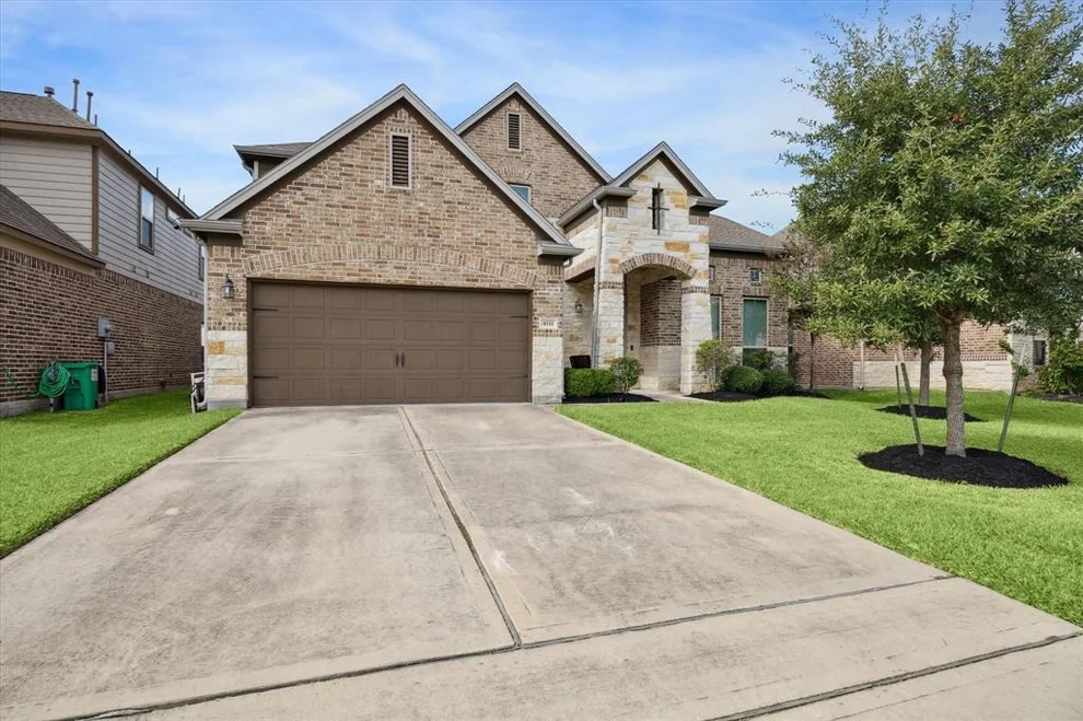 Unit for sale at 4111 Grand Sunnyview Lane, Houston, TX 77084