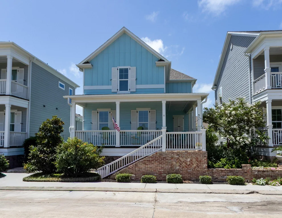 Unit for sale at 6 Hammock Trail, Galveston, TX 77554