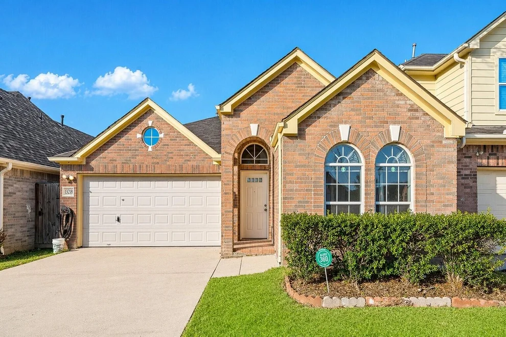 Unit for sale at 13218 Rustic Garden Drive, Houston, TX 77083