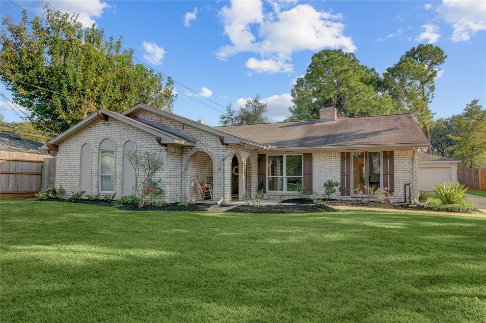 Unit for sale at 10803 Chevy Chase Drive, Houston, TX 77042