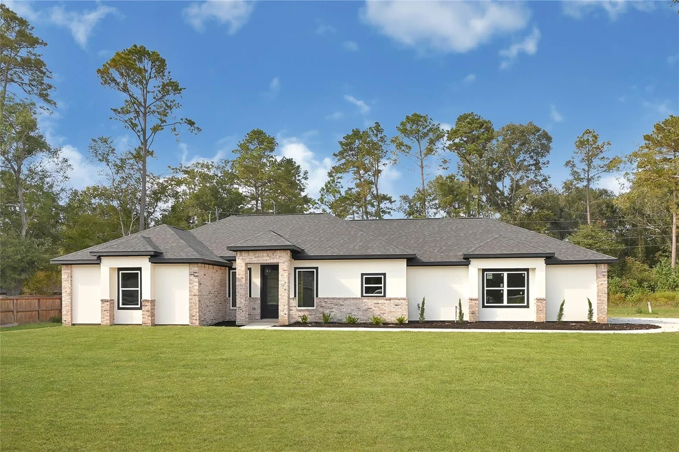 Unit for sale at 2431 Forum Ct, New Caney, TX 77357