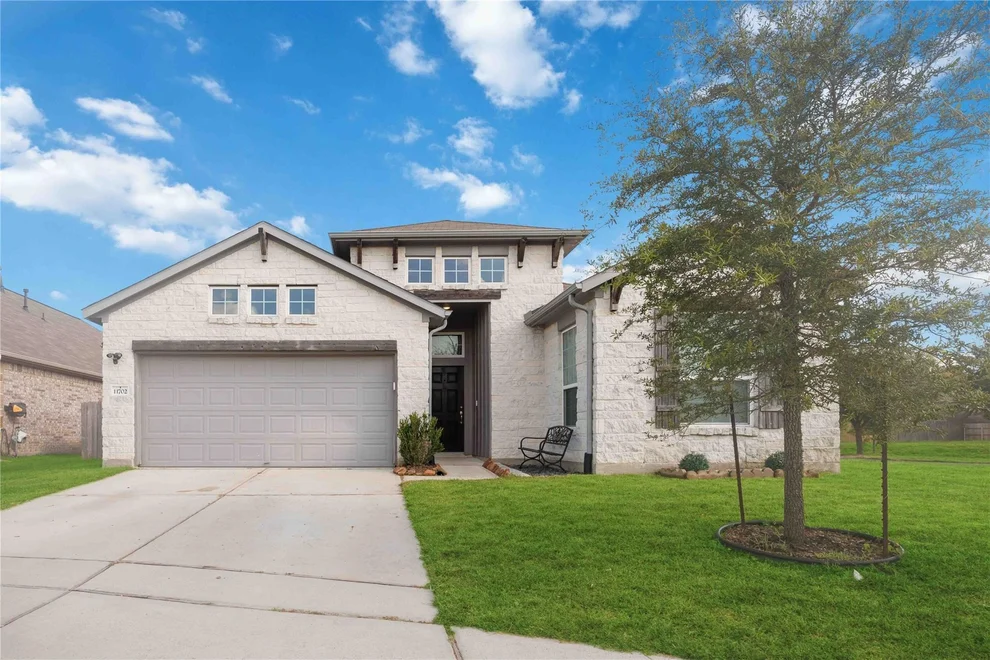Unit for sale at 11702 Rosehall Reach Lane, Tomball, TX 77377