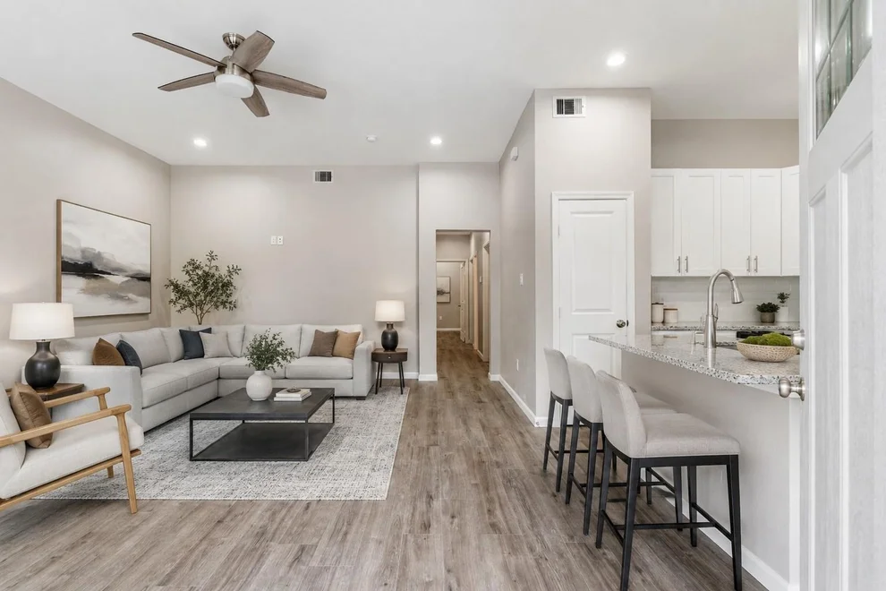 Unit for sale at 1319 E 35th Street, Houston, TX 77022