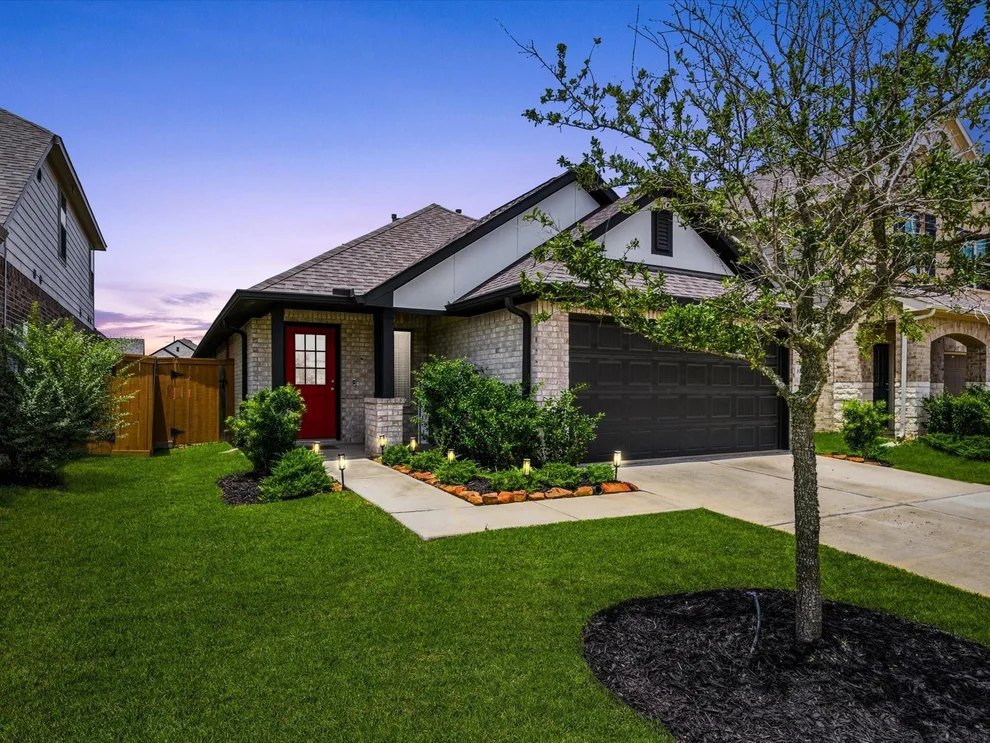 Unit for sale at 8111 Blue Fish Drive, Cypress, TX 77433