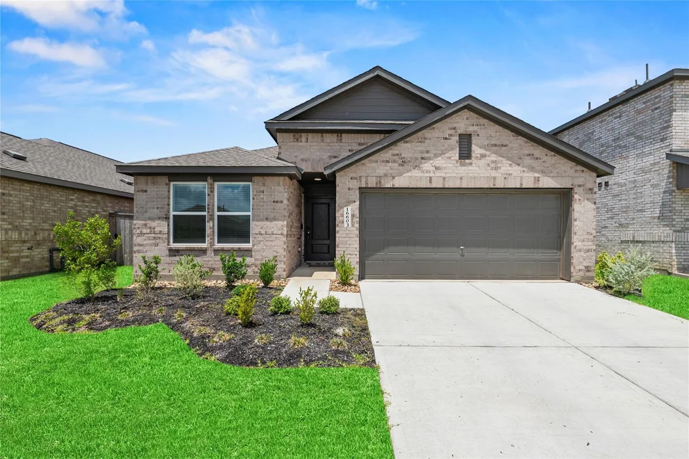 Unit for sale at 16603 River Grass Trail, Hockley, TX 77447
