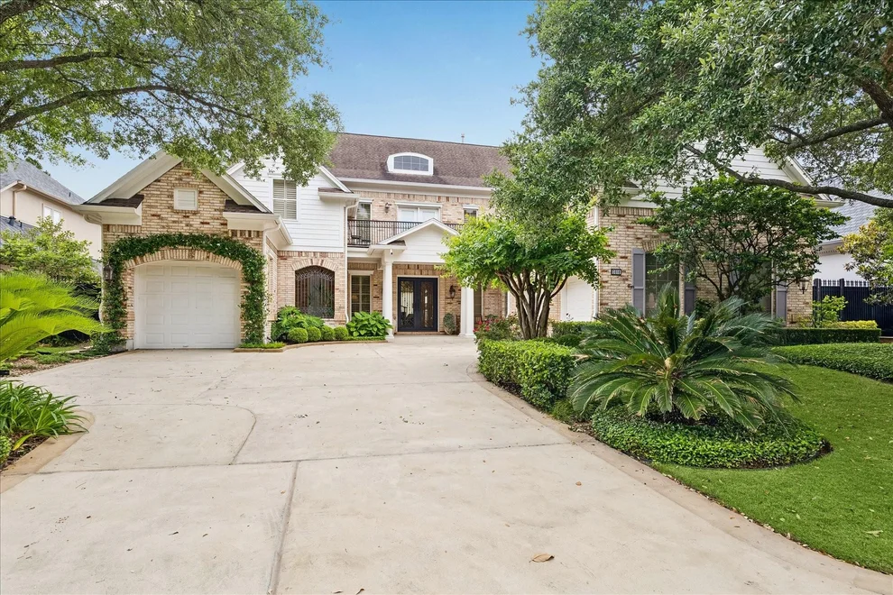Unit for sale at 3018 Bonnebridge Way Boulevard, Houston, TX 77082