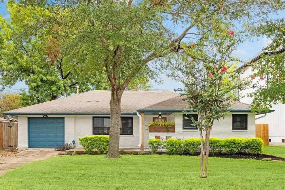 Unit for sale at 2202 Nina Lee Lane, Houston, TX 77018