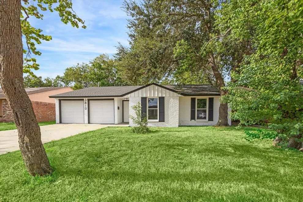 Unit for sale at 3810 Grapevine Street, Houston, TX 77045