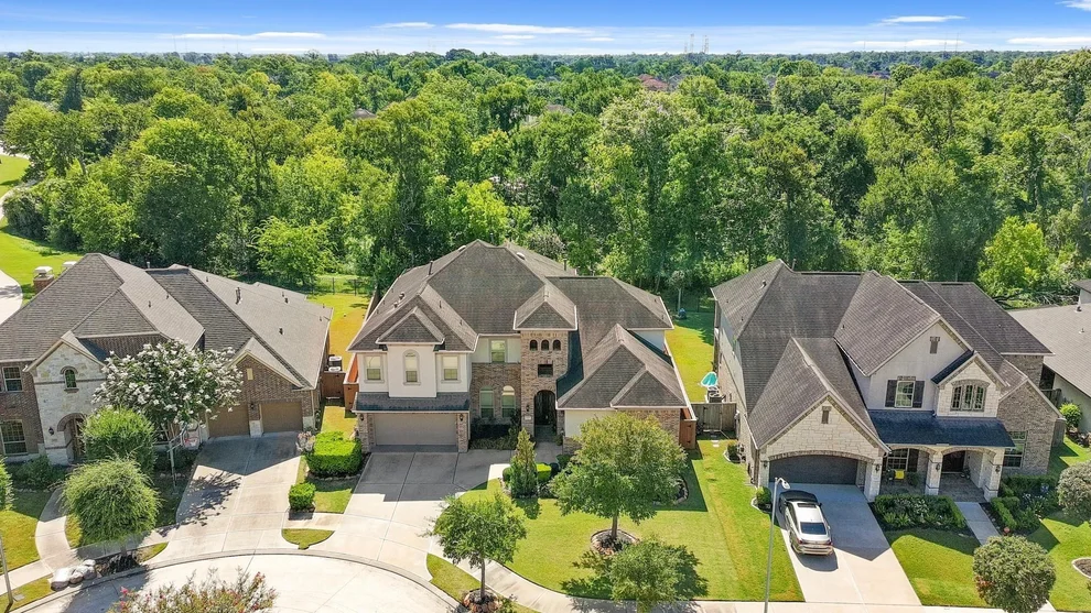 Unit for sale at 5107 Rowley Falls Lane, Sugar Land, TX 77479