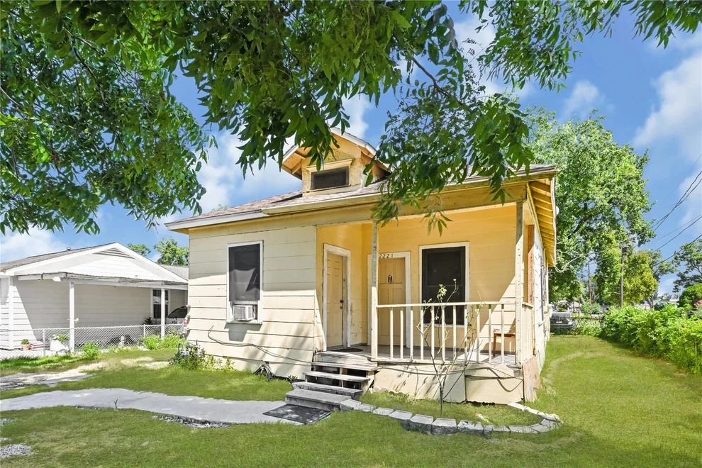Unit for sale at 2221 Vance Street, Houston, TX 77093