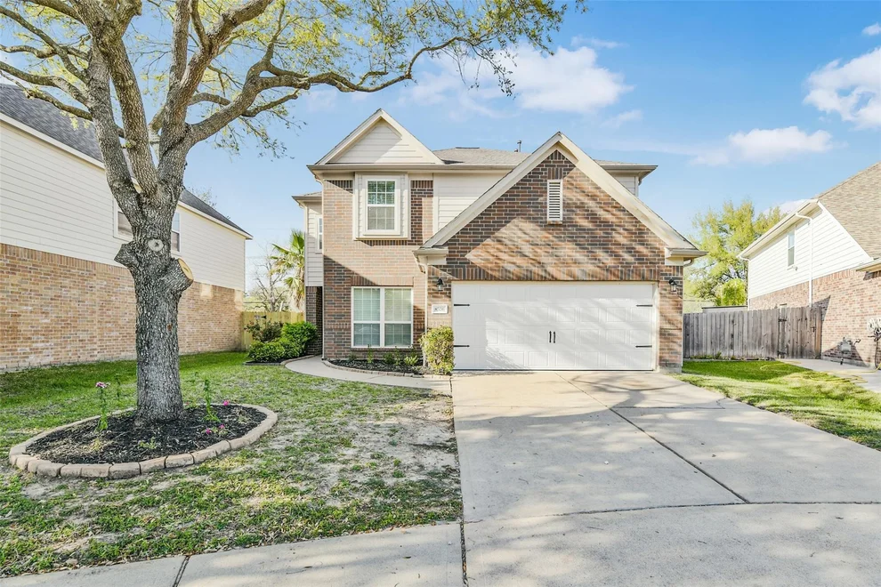 Unit for sale at 8706 Challis Park Court, Houston, TX 77040