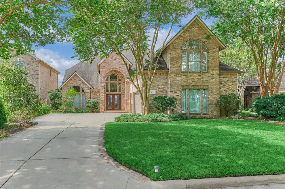 Unit for sale at 84 Waterford Way, Montgomery, TX 77356