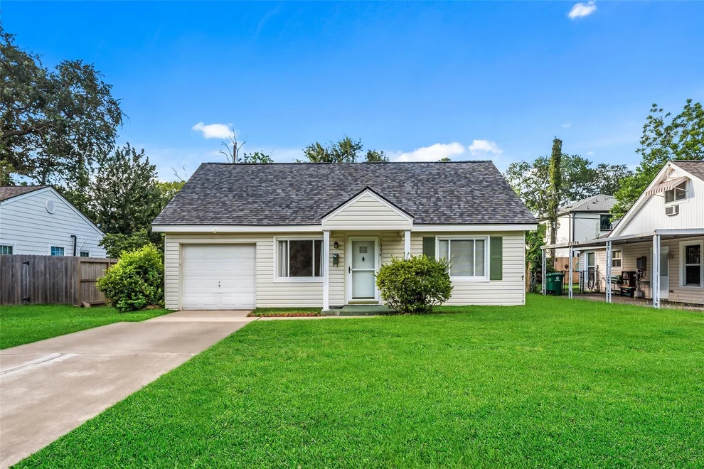 Unit for sale at 1034 Lamonte Lane, Houston, TX 77018